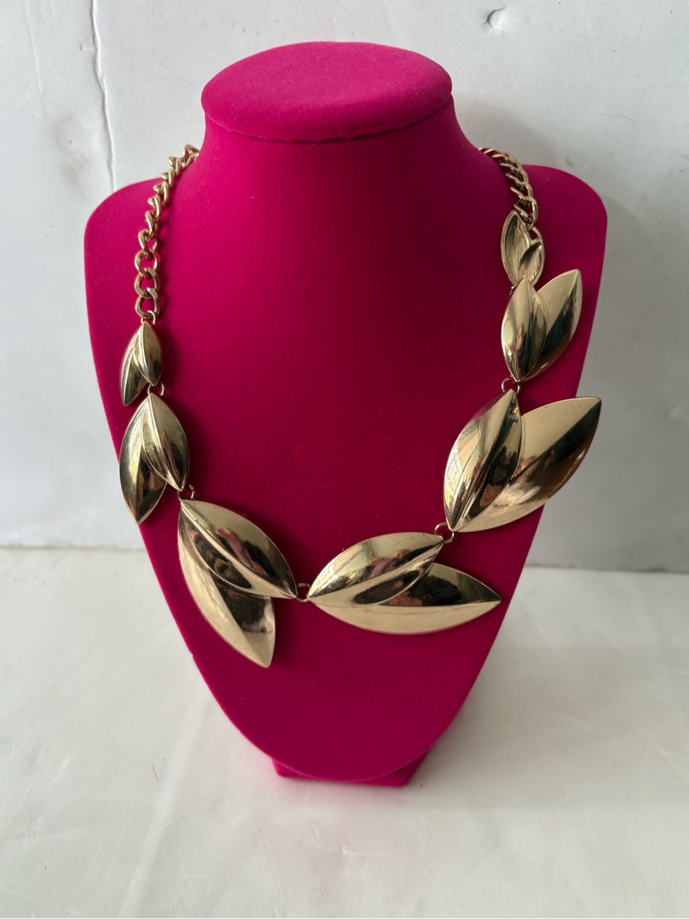 Gold Leaf Statement Necklace - Women Jewelry